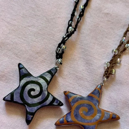 🔥Last Day 49% OFF - ⭐Hand-Painted Star Pendant Necklace