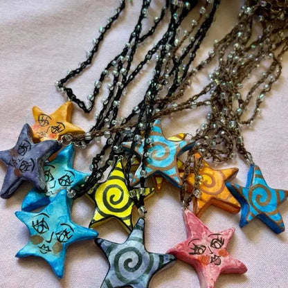 🔥Last Day 49% OFF - ⭐Hand-Painted Star Pendant Necklace