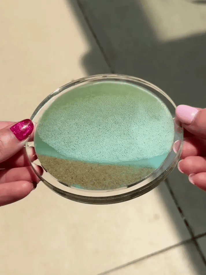 Pocket Ocean – Moving Wave & Beach Sand Art