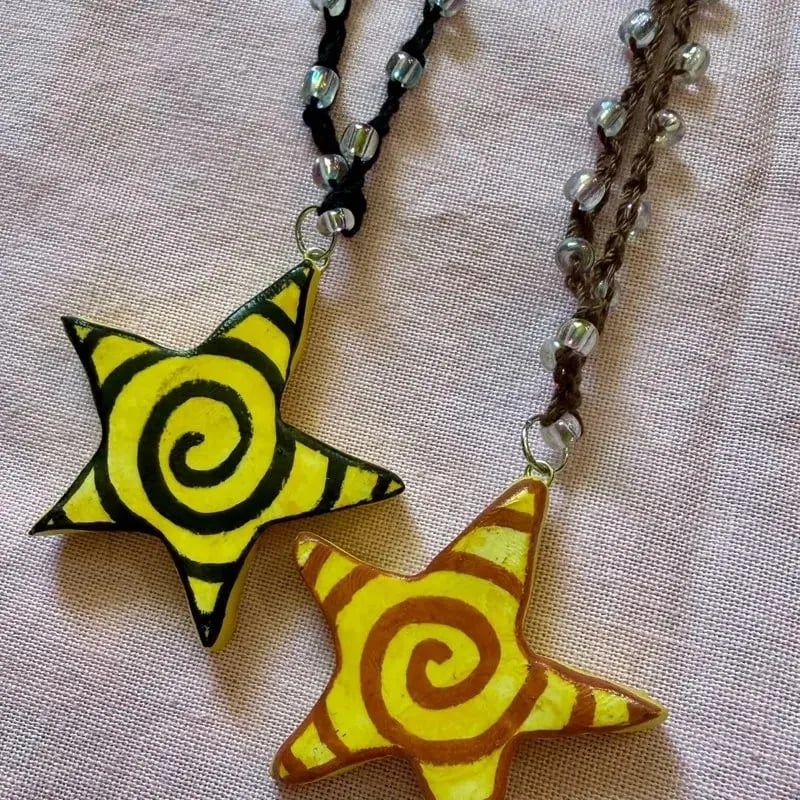 🔥Last Day 49% OFF - ⭐Hand-Painted Star Pendant Necklace