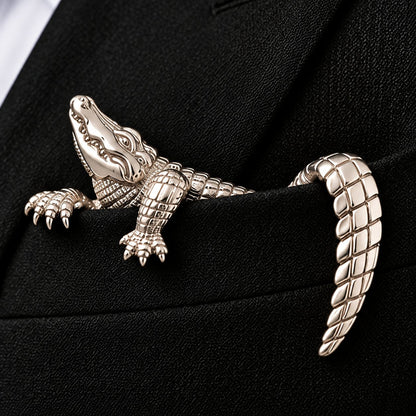 🦁✨ Luxury Sculpted Animal Brooch – Premium Statement Piece for Suits & Blazers
