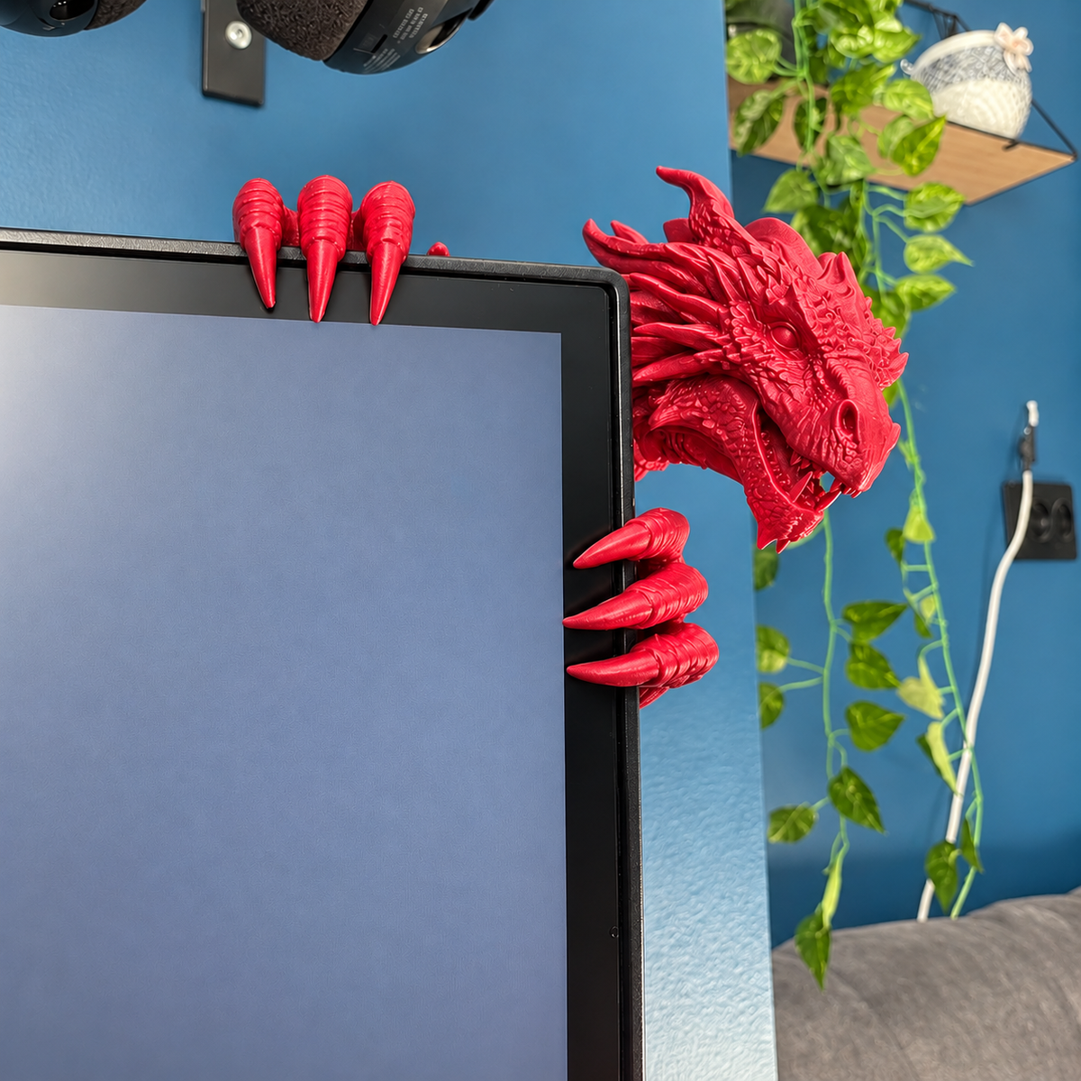 Legendary Dragon Screen Guardian – 3D Fantasy Monitor Corner Figurine, Unique Gaming Desk Decor & Gifts for Dragon Lovers