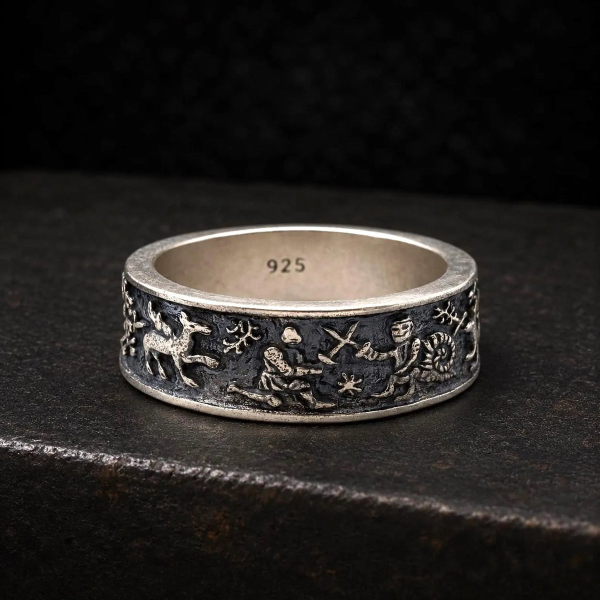 Medieval Marginalia Ring – Vintage Silver Ring with Whimsical Medieval Engravings 100% 925 Sliver