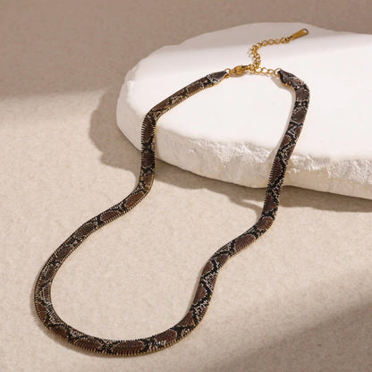 🐍Serpent Statement Necklace – A Symbol of Mystery & Power✨