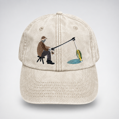 🎣 Catch of the Day Interactive Fishing Cap – Vintage Washed Moving Fish Hat