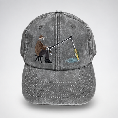 🎣 Catch of the Day Interactive Fishing Cap – Vintage Washed Moving Fish Hat